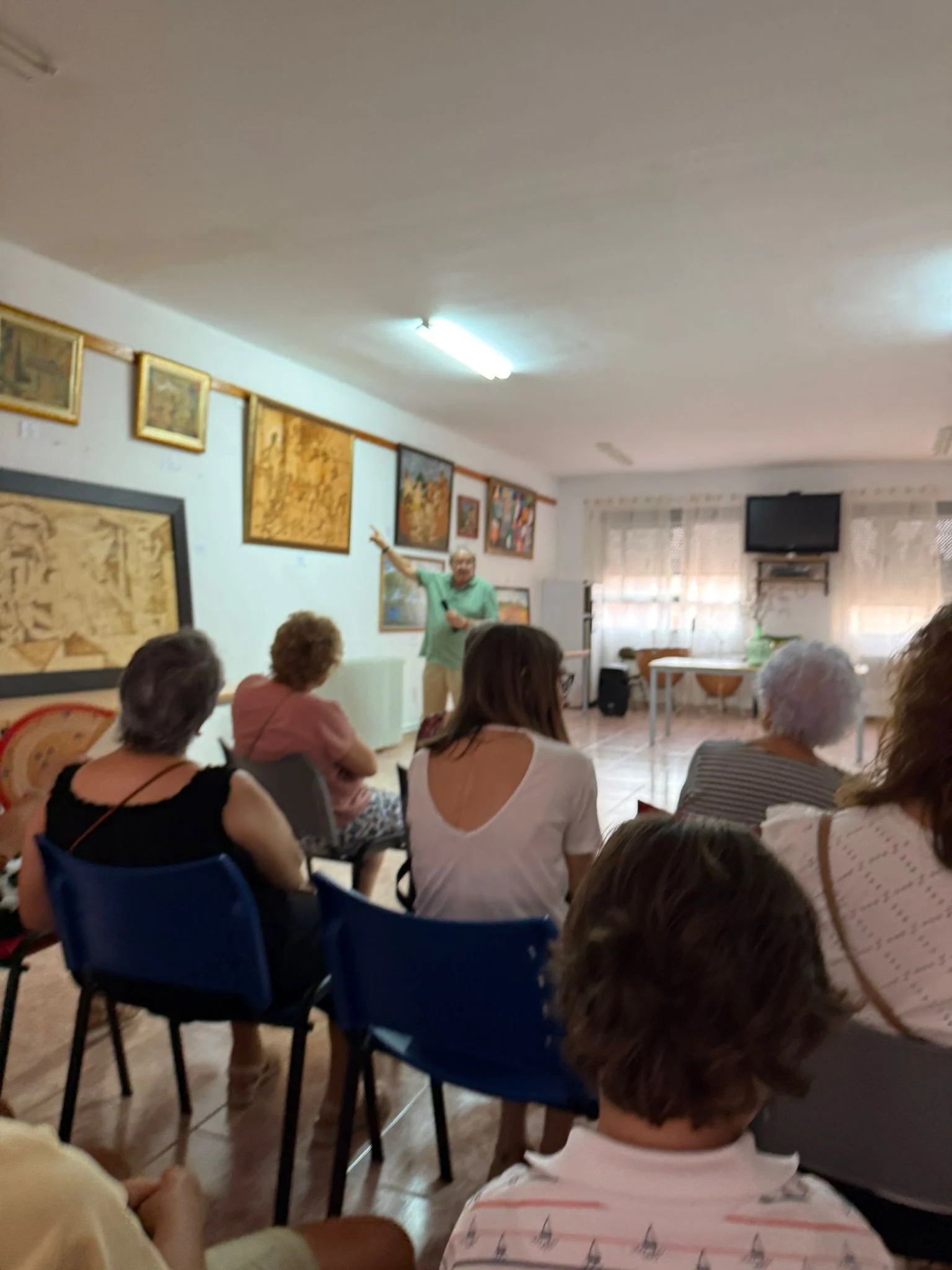 IUQVX1755775720158.jpg